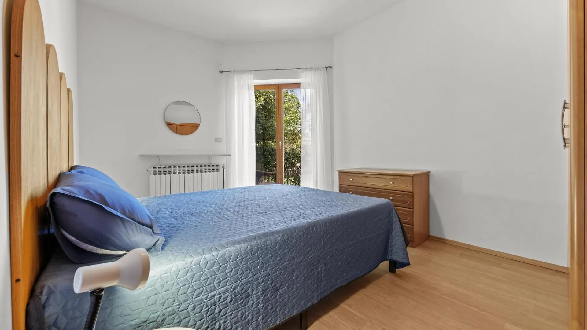 Coastal Calm Seaside Flat Apartment Peroj Croatia