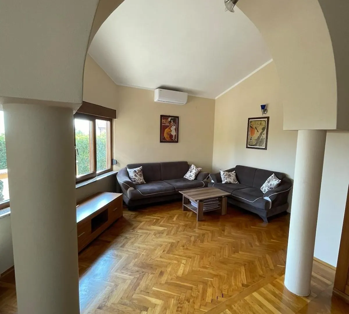 Coastal Calm Seaside Flat Apartment Peroj